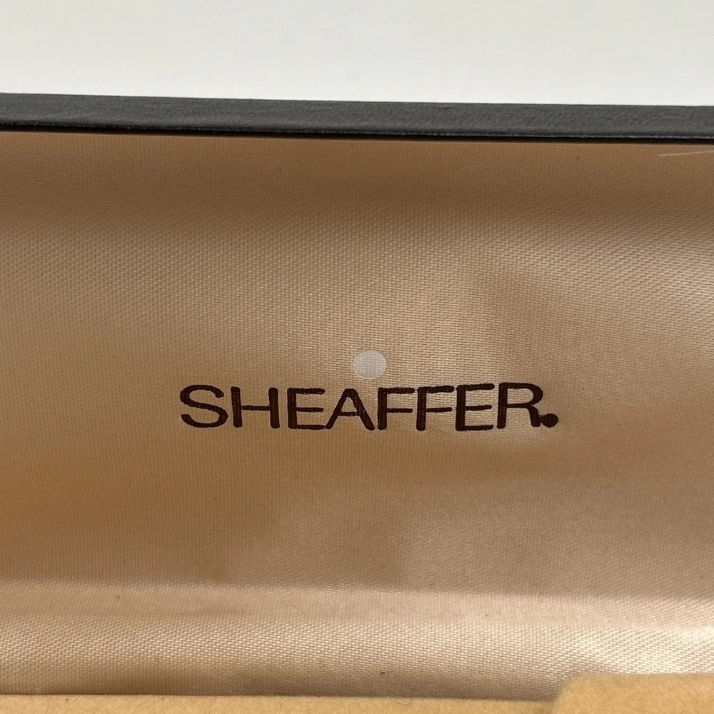 Vintage Rare Sheaffer Pen With Original Box Engraved Steven Roberts‎